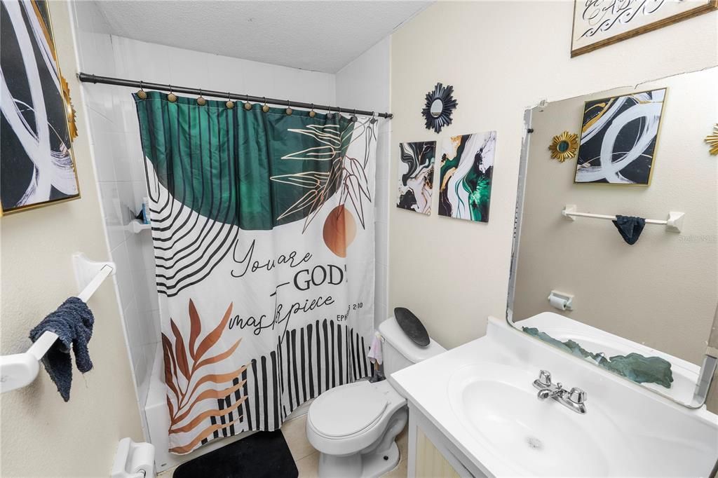 For Sale: $339,000 (0 beds, 0 baths, 1922 Square Feet)