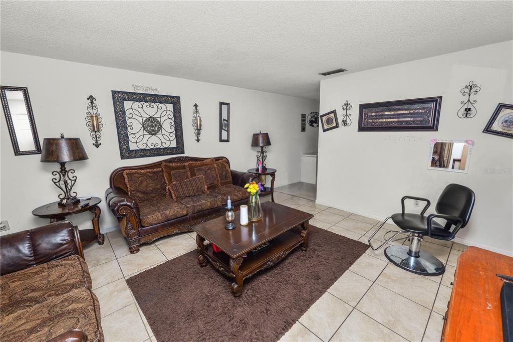 For Sale: $339,000 (0 beds, 0 baths, 1922 Square Feet)