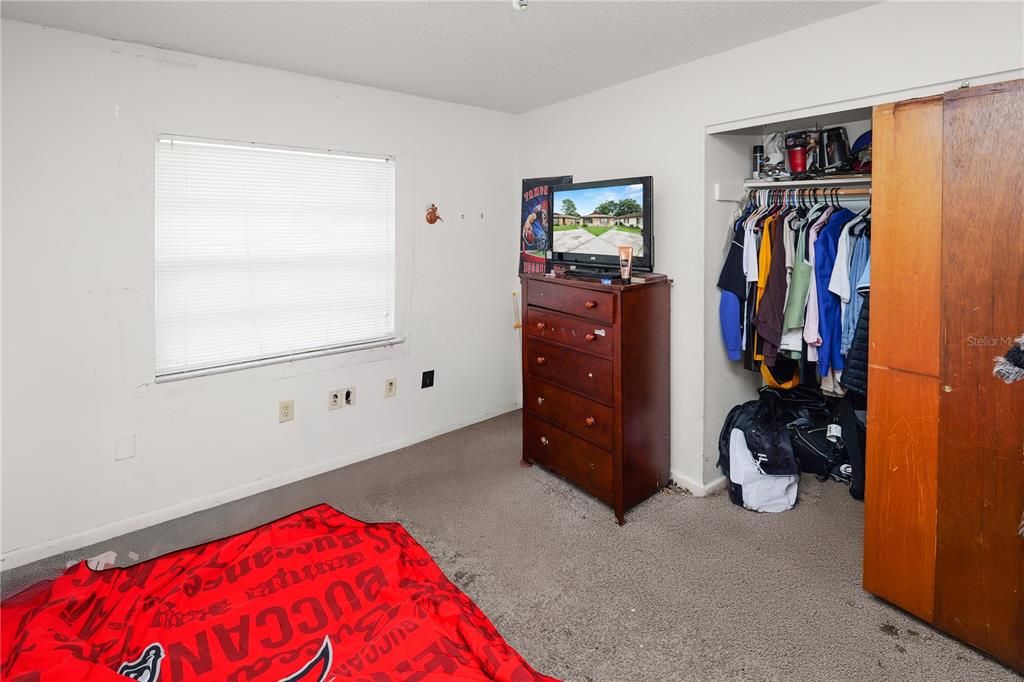 For Sale: $339,000 (0 beds, 0 baths, 1922 Square Feet)