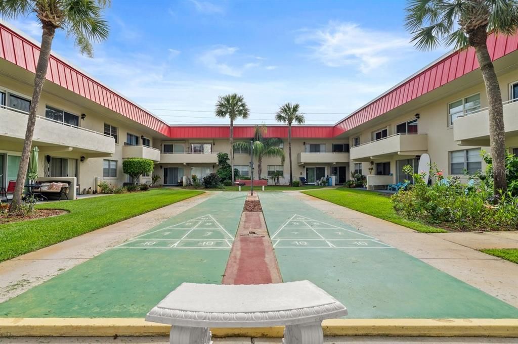 Active With Contract: $130,000 (2 beds, 2 baths, 1005 Square Feet)