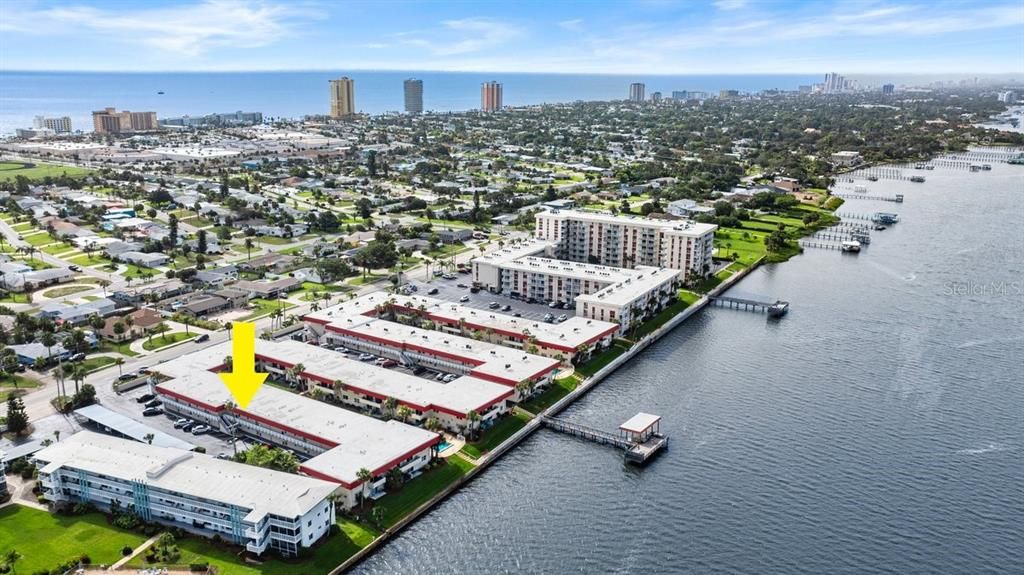 Active With Contract: $130,000 (2 beds, 2 baths, 1005 Square Feet)