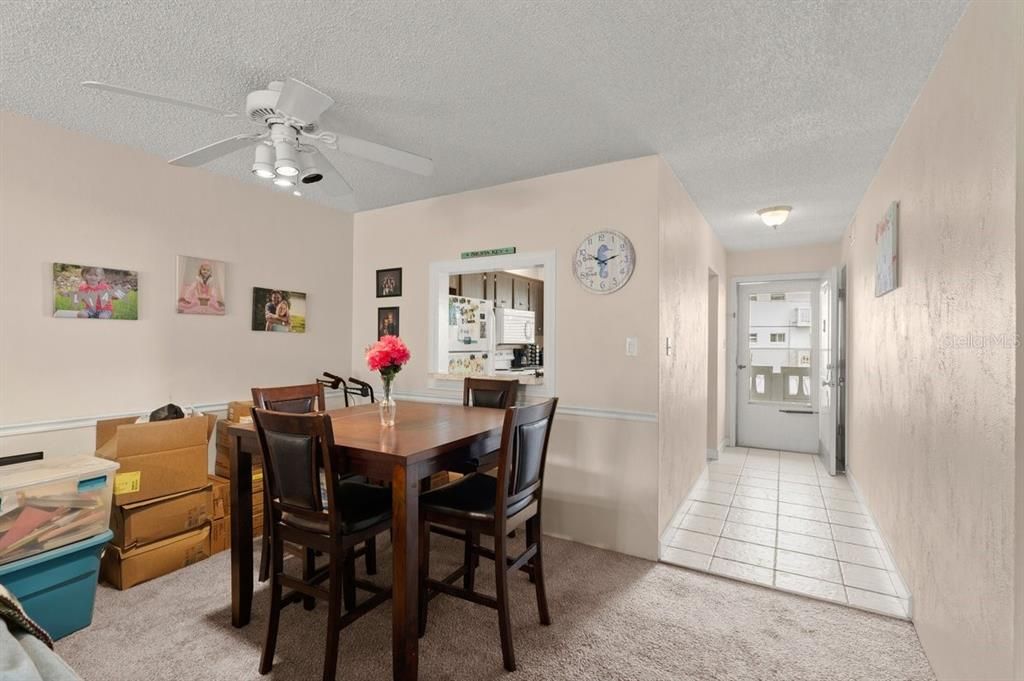 Active With Contract: $130,000 (2 beds, 2 baths, 1005 Square Feet)