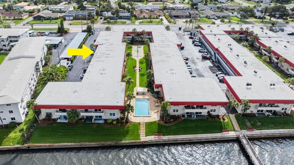 Active With Contract: $130,000 (2 beds, 2 baths, 1005 Square Feet)