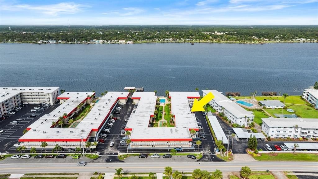 Active With Contract: $130,000 (2 beds, 2 baths, 1005 Square Feet)