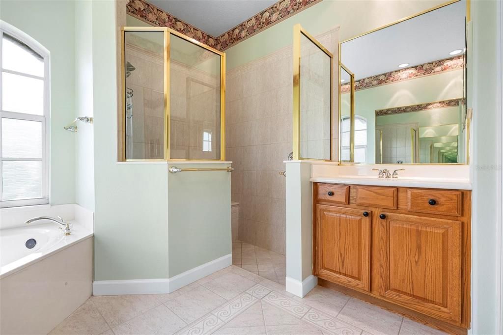 待售: $1,139,000 (4 贝兹, 3 浴室, 3449 平方英尺)