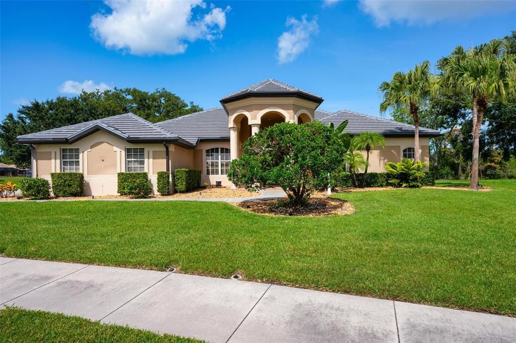 待售: $1,139,000 (4 贝兹, 3 浴室, 3449 平方英尺)