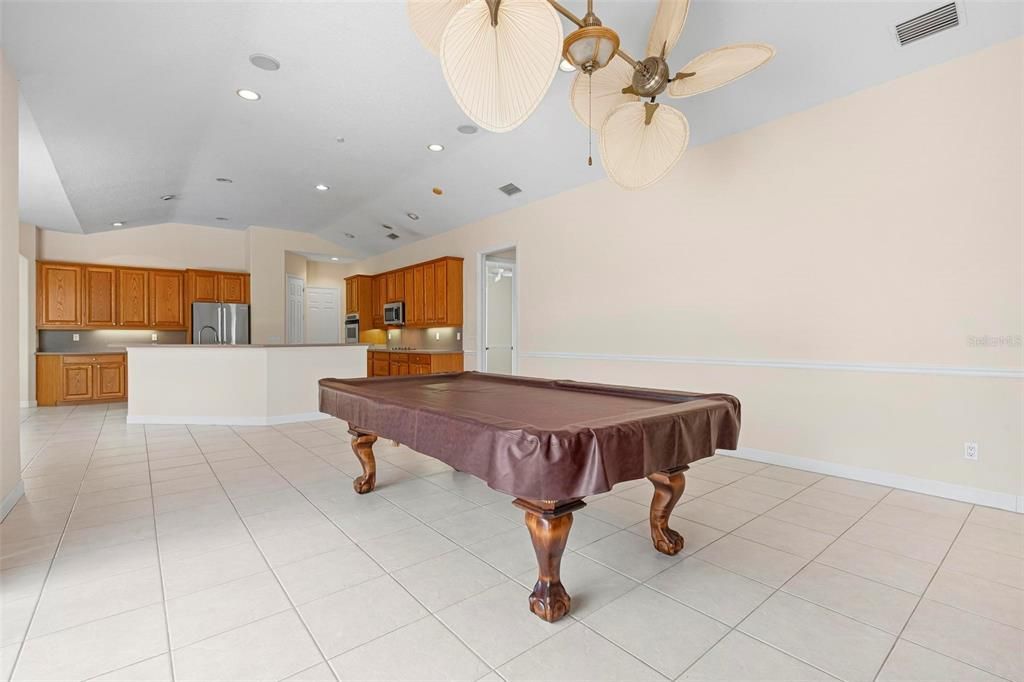 待售: $1,139,000 (4 贝兹, 3 浴室, 3449 平方英尺)