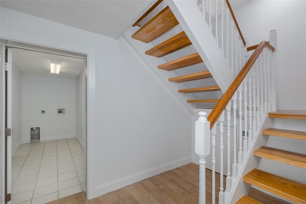 На продажу: $1,390,000 (5 спален, 4 ванн, 4489 Квадратных фут)