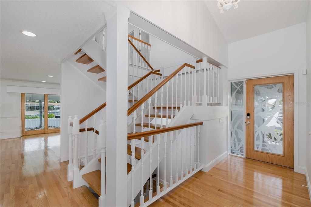 На продажу: $1,390,000 (5 спален, 4 ванн, 4489 Квадратных фут)