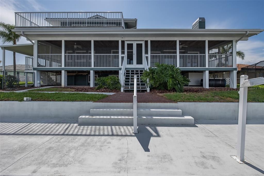 На продажу: $1,390,000 (5 спален, 4 ванн, 4489 Квадратных фут)