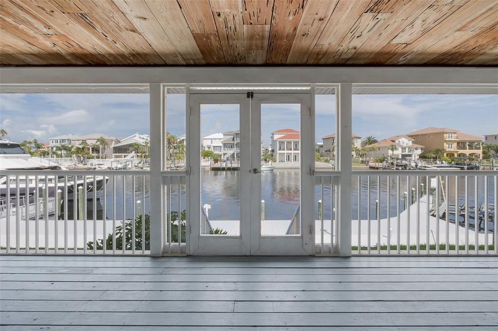 На продажу: $1,390,000 (5 спален, 4 ванн, 4489 Квадратных фут)