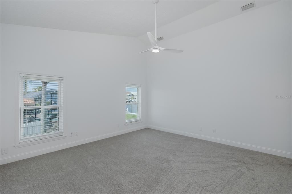 На продажу: $1,390,000 (5 спален, 4 ванн, 4489 Квадратных фут)