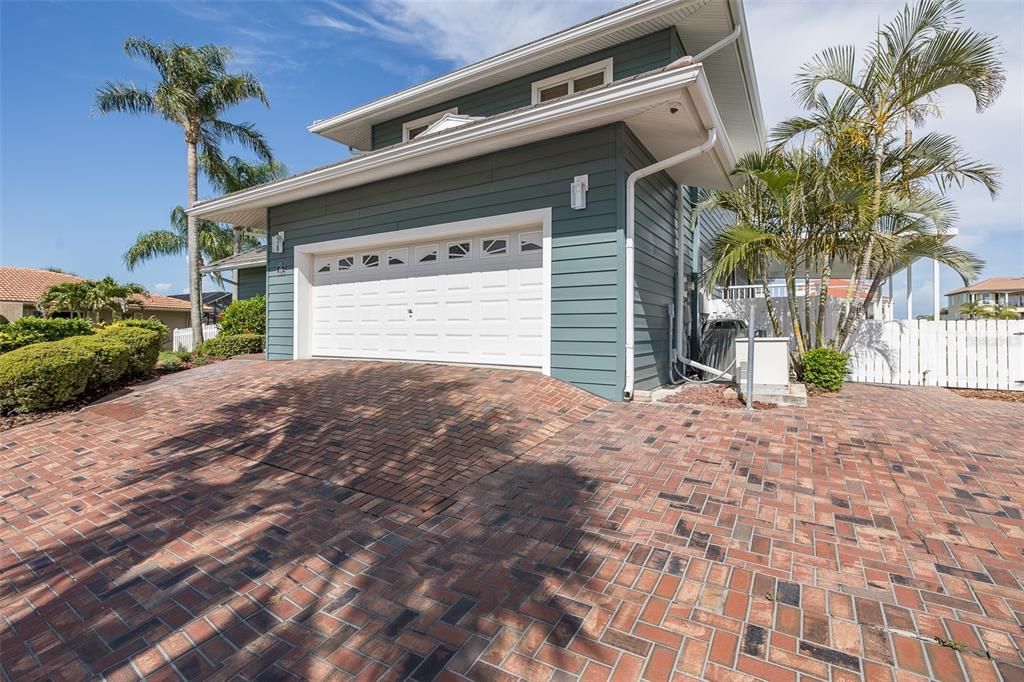 На продажу: $1,390,000 (5 спален, 4 ванн, 4489 Квадратных фут)