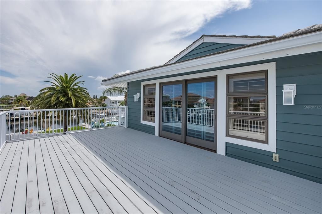 На продажу: $1,390,000 (5 спален, 4 ванн, 4489 Квадратных фут)