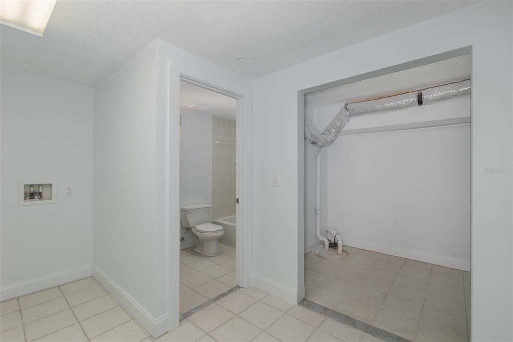 На продажу: $1,390,000 (5 спален, 4 ванн, 4489 Квадратных фут)