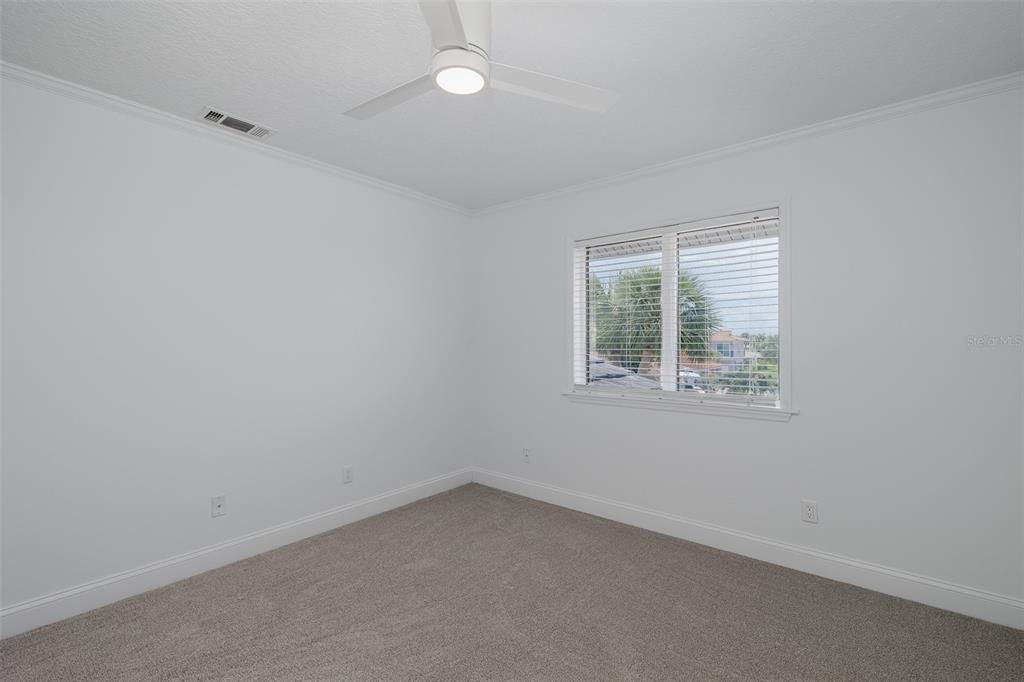 На продажу: $1,390,000 (5 спален, 4 ванн, 4489 Квадратных фут)