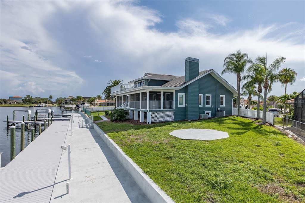 На продажу: $1,390,000 (5 спален, 4 ванн, 4489 Квадратных фут)