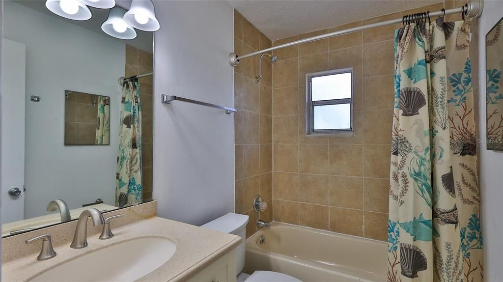 待售: $470,000 (0 贝兹, 0 浴室, 1876 平方英尺)