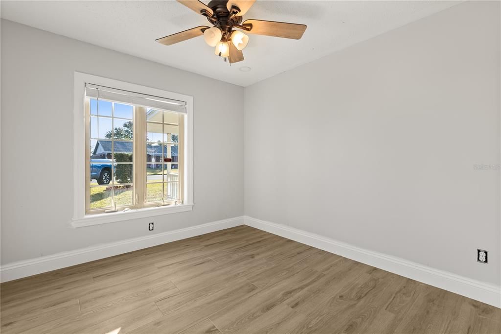 For Rent: $2,600 (4 beds, 2 baths, 1390 Square Feet)