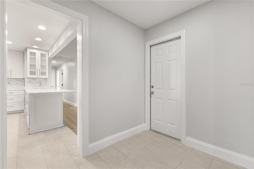 For Rent: $2,600 (4 beds, 2 baths, 1390 Square Feet)