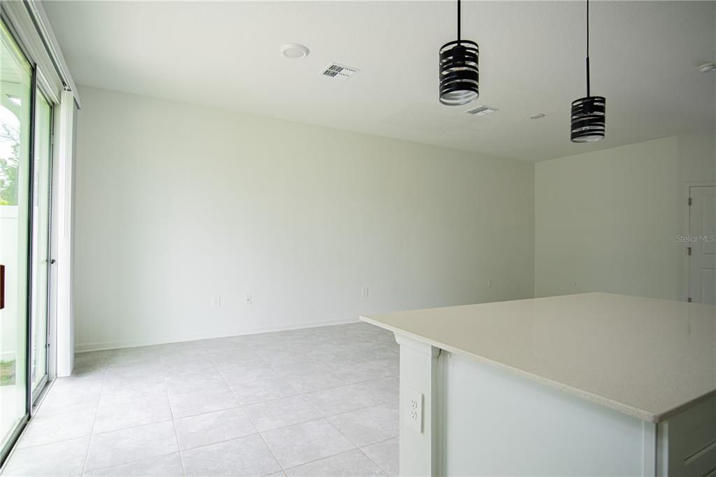 Active With Contract: $2,100 (3 beds, 2 baths, 1793 Square Feet)