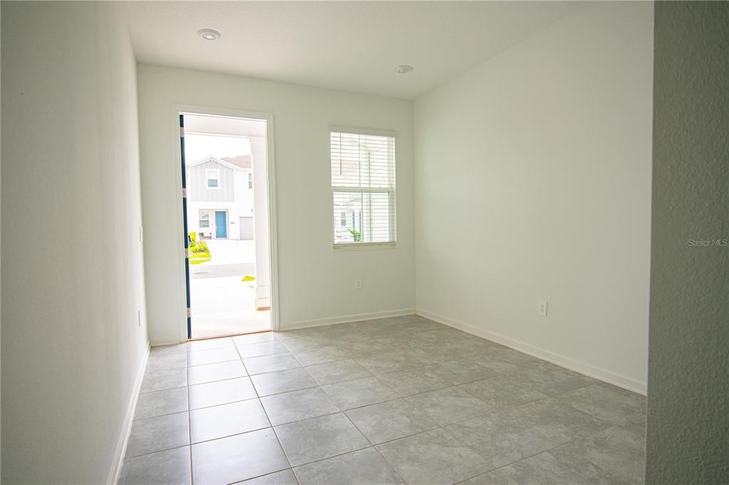 Active With Contract: $2,100 (3 beds, 2 baths, 1793 Square Feet)