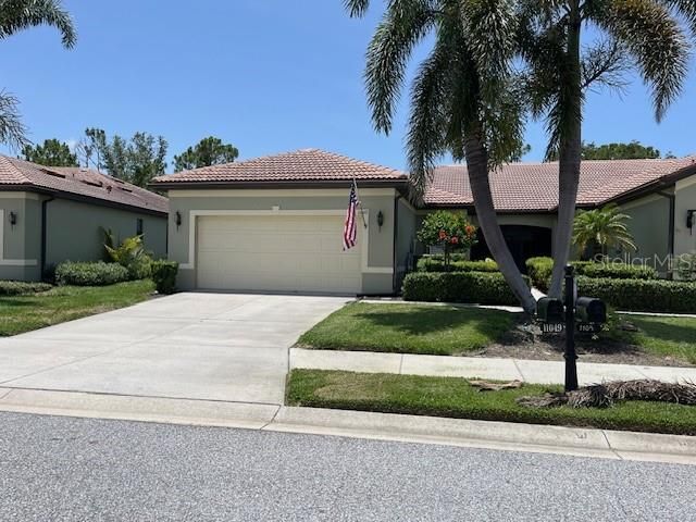 Recently Sold: $377,000 (2 beds, 2 baths, 1574 Square Feet)