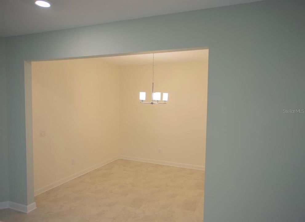 En Venta: $240,000 (2 camas, 2 baños, 1385 Pies cuadrados)