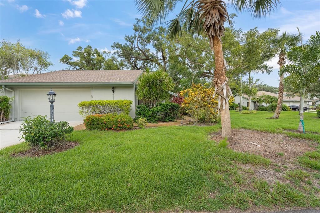 Active With Contract: $299,000 (3 beds, 2 baths, 1679 Square Feet)