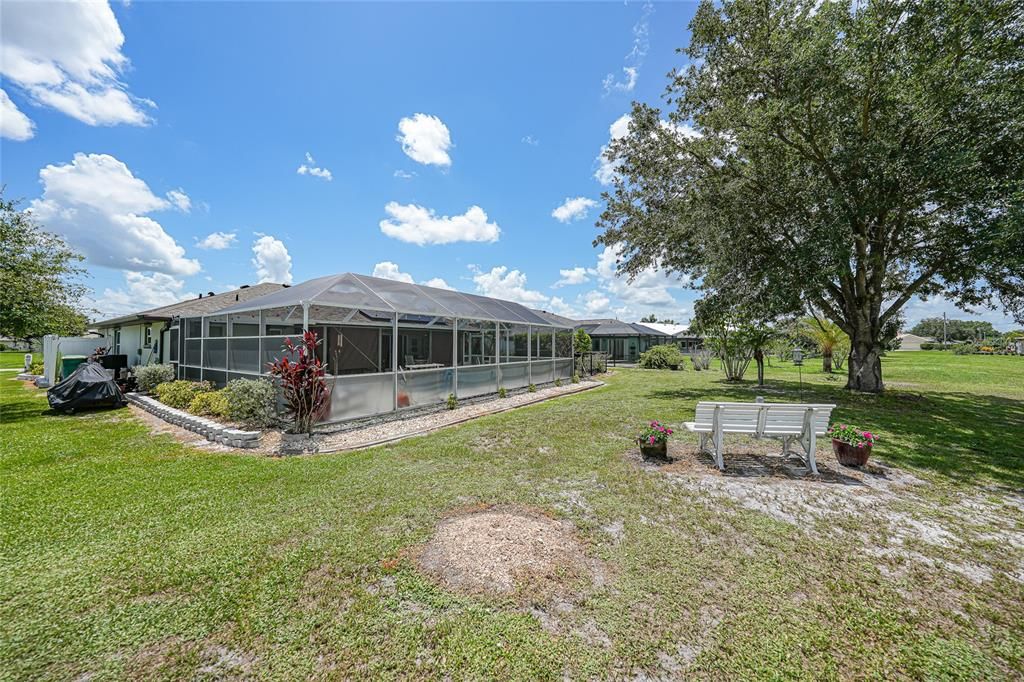 合同活跃: $350,000 (3 贝兹, 2 浴室, 1671 平方英尺)