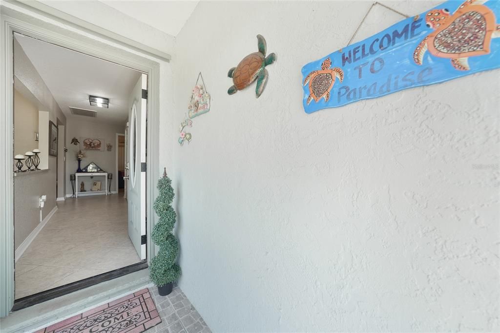 合同活跃: $350,000 (3 贝兹, 2 浴室, 1671 平方英尺)