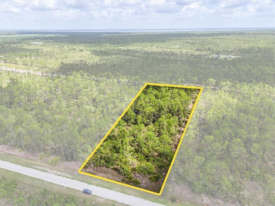 En Venta: $35,000 (1.74 acres)