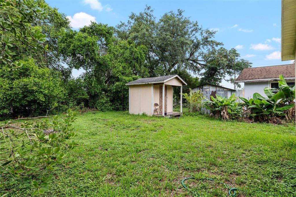 For Sale: $189,000 (2 beds, 1 baths, 800 Square Feet)