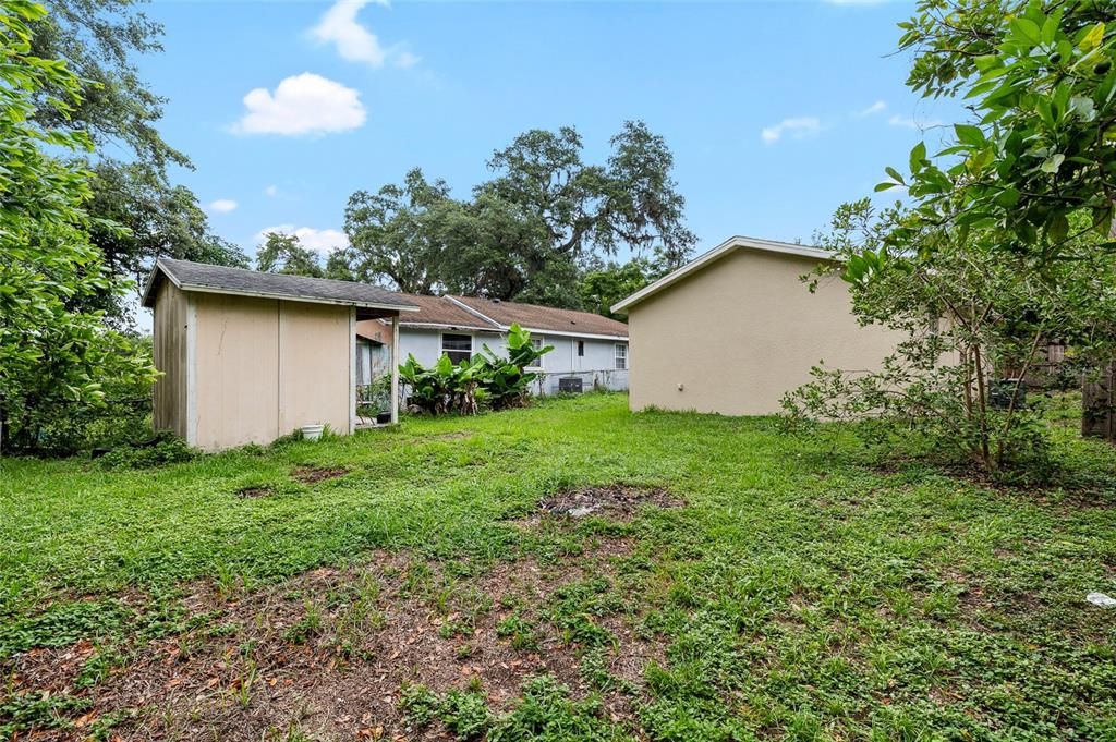 For Sale: $189,000 (2 beds, 1 baths, 800 Square Feet)