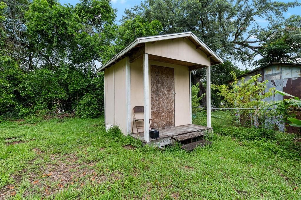 For Sale: $189,000 (2 beds, 1 baths, 800 Square Feet)