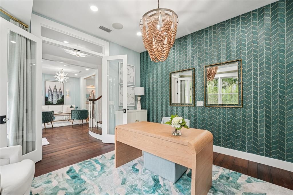 待售: $2,725,000 (7 贝兹, 6 浴室, 8047 平方英尺)