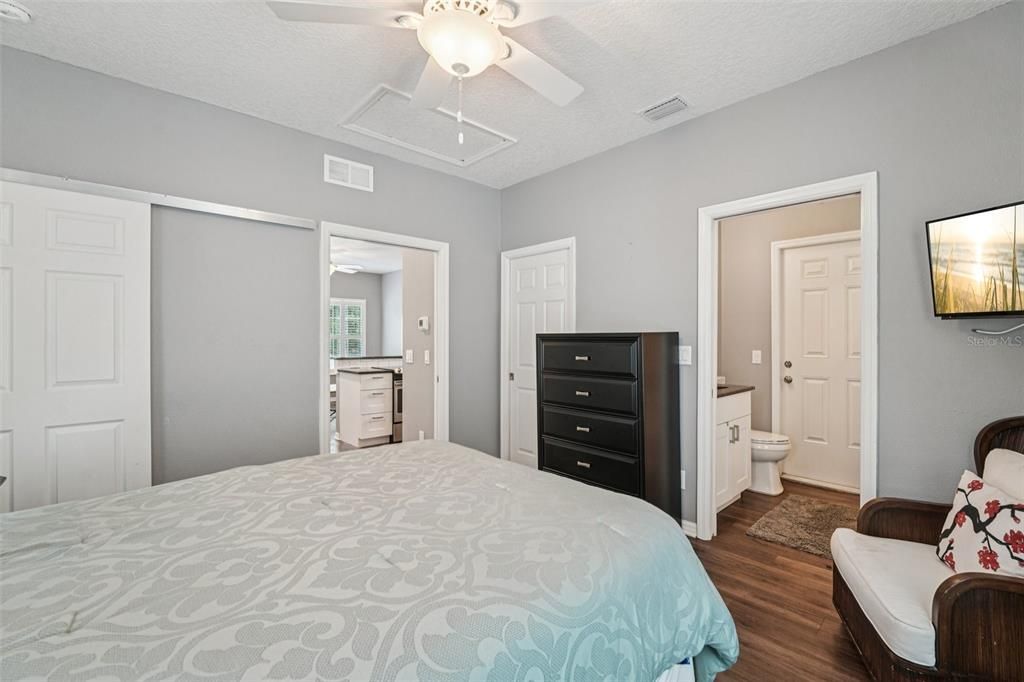 待售: $2,725,000 (7 贝兹, 6 浴室, 8047 平方英尺)