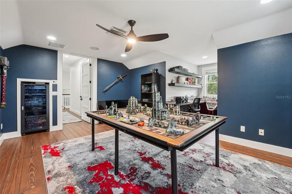 待售: $2,725,000 (7 贝兹, 6 浴室, 8047 平方英尺)