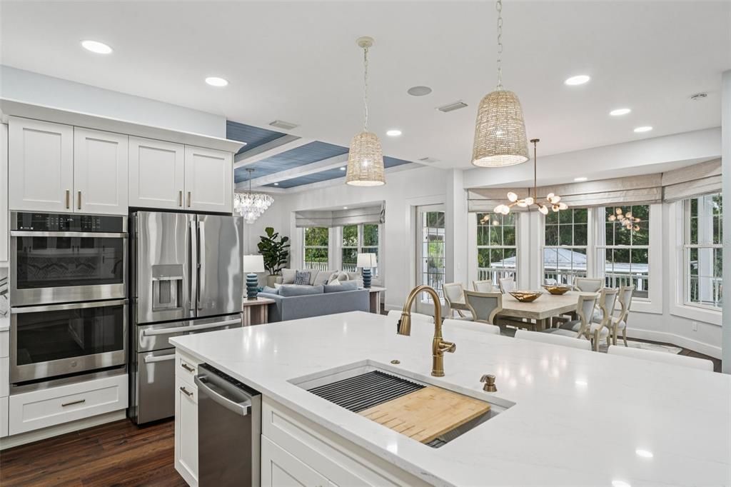 待售: $2,725,000 (7 贝兹, 6 浴室, 8047 平方英尺)