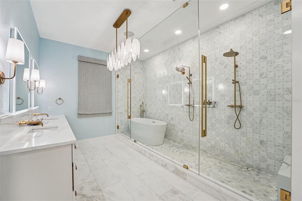 待售: $2,725,000 (7 贝兹, 6 浴室, 8047 平方英尺)