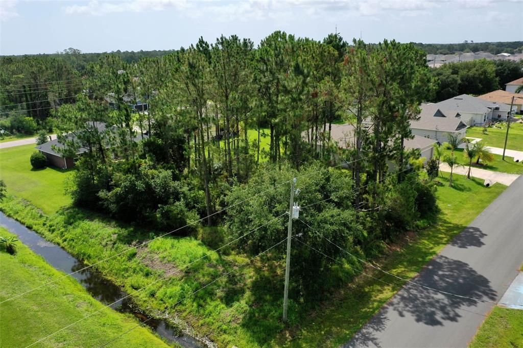 Active With Contract: $85,000 (0.27 acres)