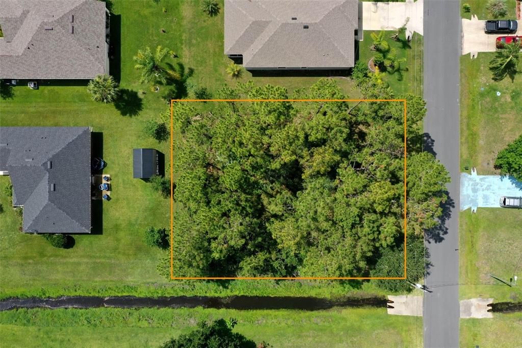 Active With Contract: $85,000 (0.27 acres)