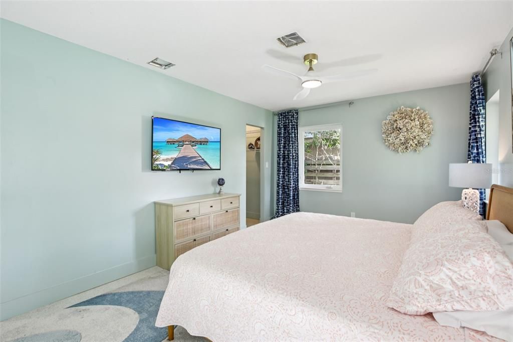 出租: $13,000 (3 贝兹, 2 浴室, 1871 平方英尺)