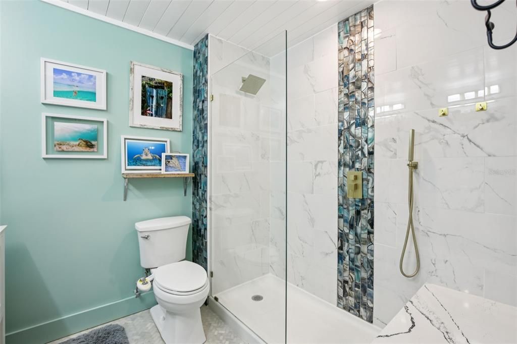 出租: $13,000 (3 贝兹, 2 浴室, 1871 平方英尺)