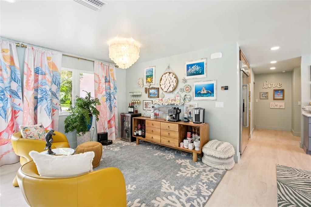 出租: $13,000 (3 贝兹, 2 浴室, 1871 平方英尺)