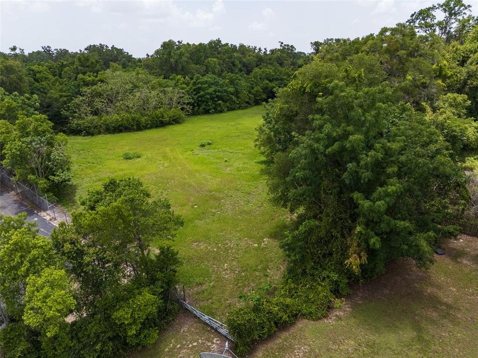 На продажу: $624,999 (11.70 acres)