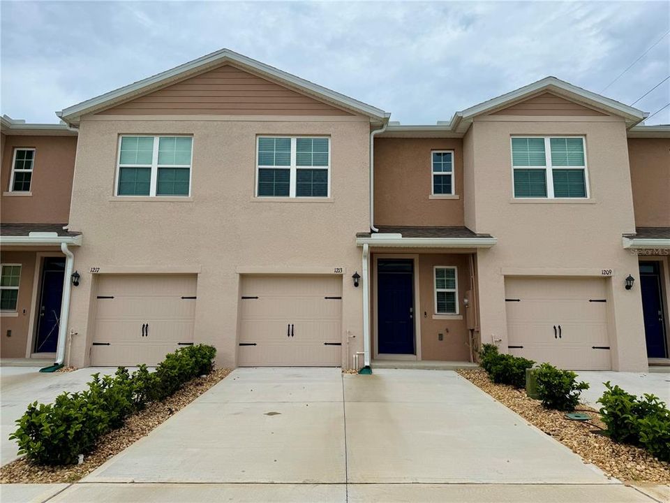 最近租的: $2,000 (3 贝兹, 2 浴室, 1464 平方英尺)