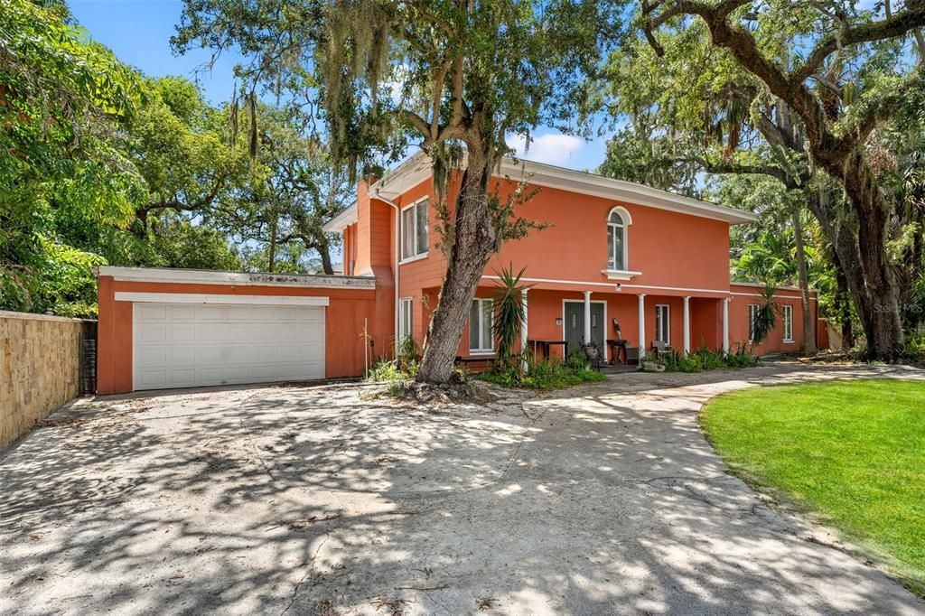 Под контрактом: $999,999 (4 спален, 2 ванн, 2757 Квадратных фут)