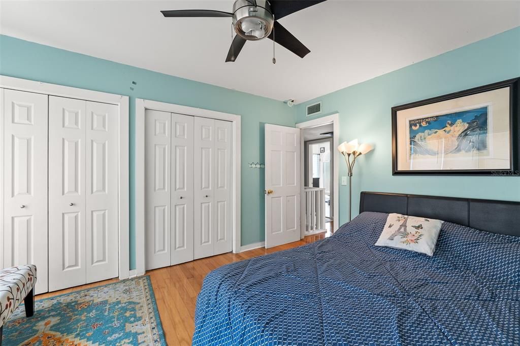 Под контрактом: $999,999 (4 спален, 2 ванн, 2757 Квадратных фут)