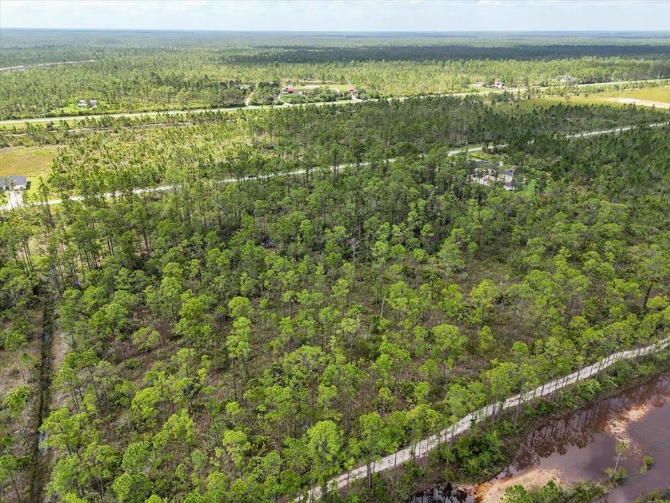 На продажу: $35,000 (1.73 acres)